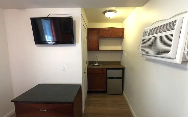 Rest Inn - Elizabeth