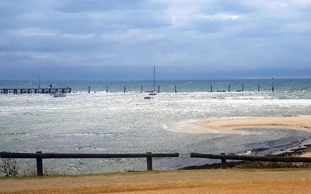 By the Bay Singles or Couples short stay private suite