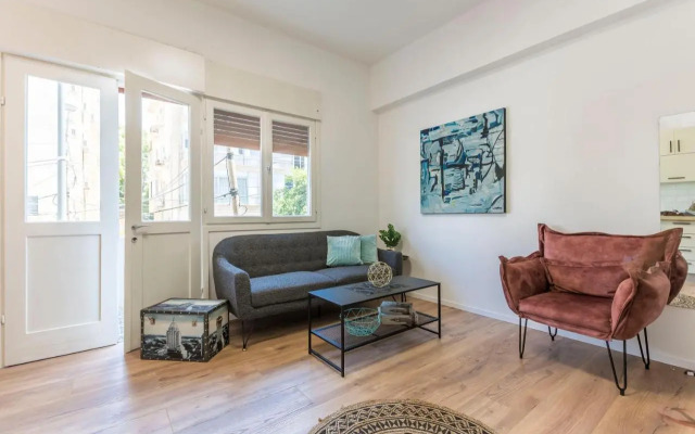 1B Patio beach house premium location w/2 balcony
