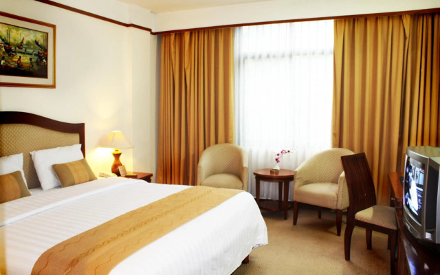 Grand Pasundan Convention Hotel