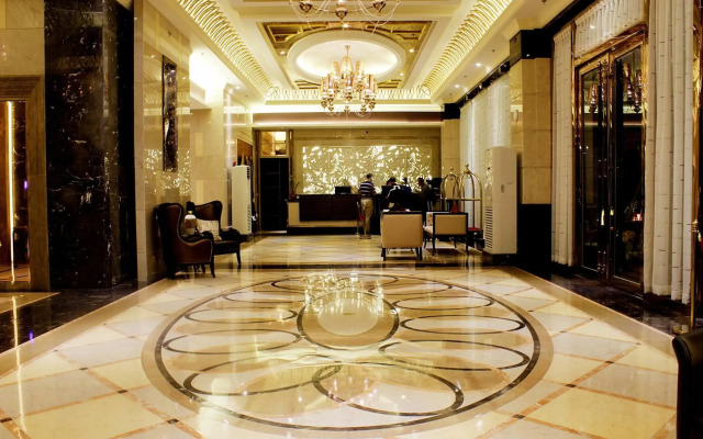Central Park Tower Resort