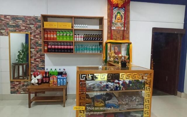 Eight Lucky Sign Homestay