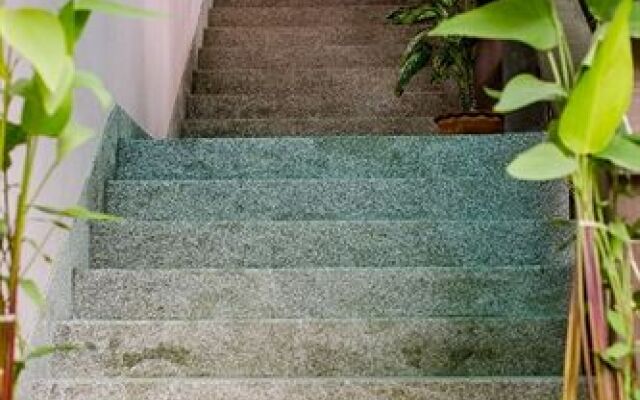 Baan Veerakit Guesthouse & Bungalow