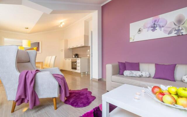 Luxury Apartments Villa Mande