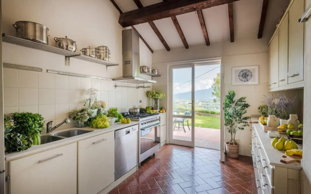 Villa Lontana in Lucca