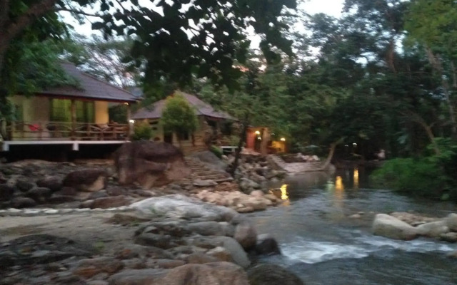 Lundaresort & Orchid