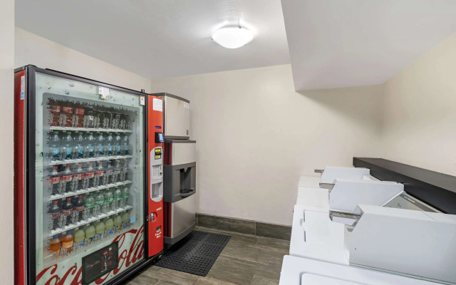 Best Western Liberty Inn