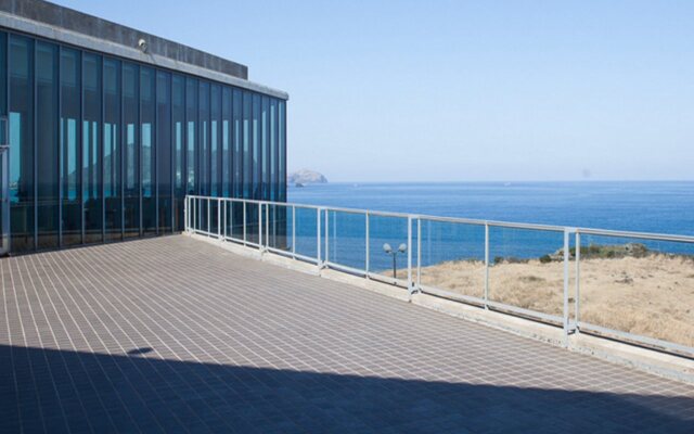 Phoenix Island Ocean Star Resort