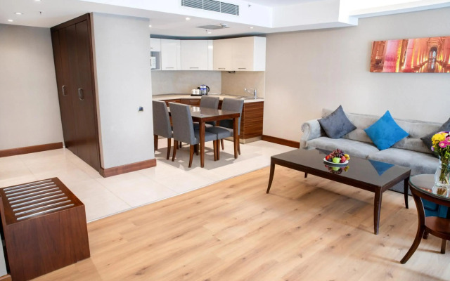 Grand Aras Hotel & Suites