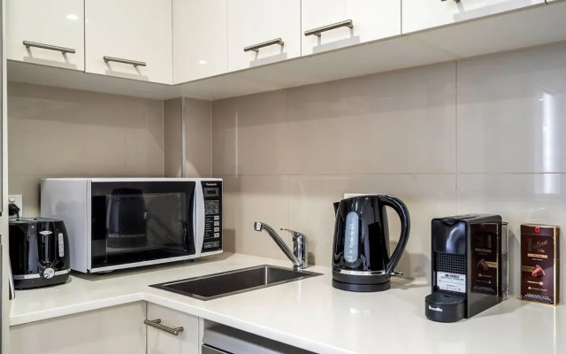 Bright 1 Bedroom Unit in the Heart of Manly