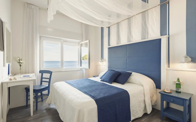 Hotel La Caletta