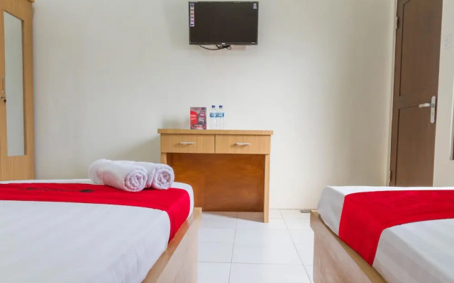 RedDoorz near Universitas Siliwangi Tasikmalaya