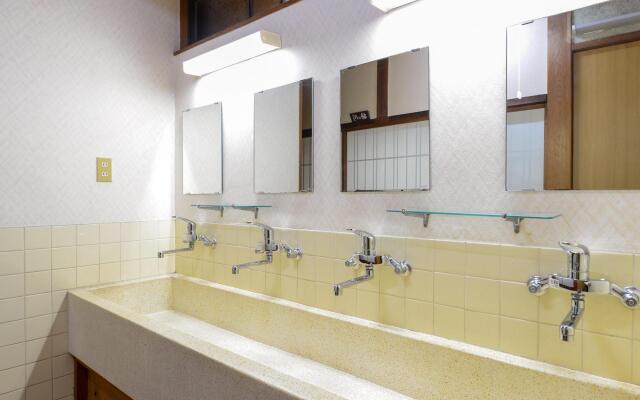 Ryokan Asahikan Hotel