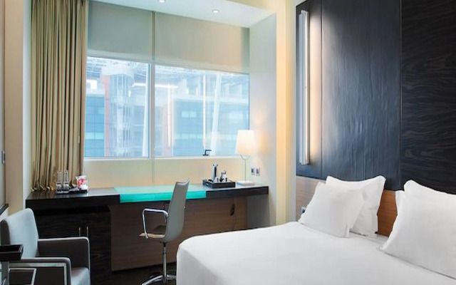 Отель NH Venezia Laguna Palace