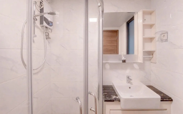 Elegant And Luxury 3Br Apartment At Sky House Bsd