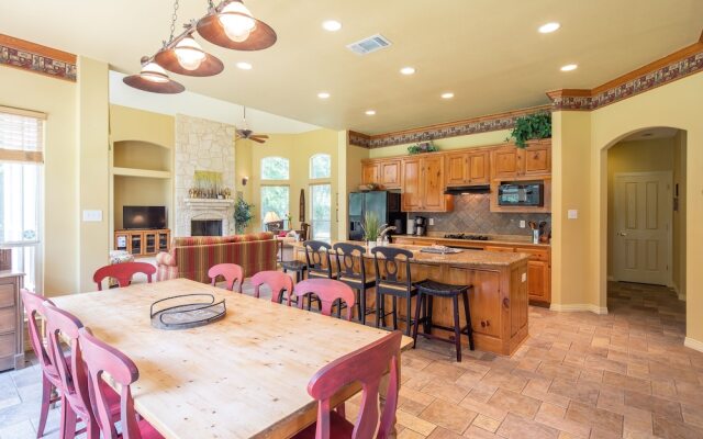 Pecan Shores Retreat by RedAwning