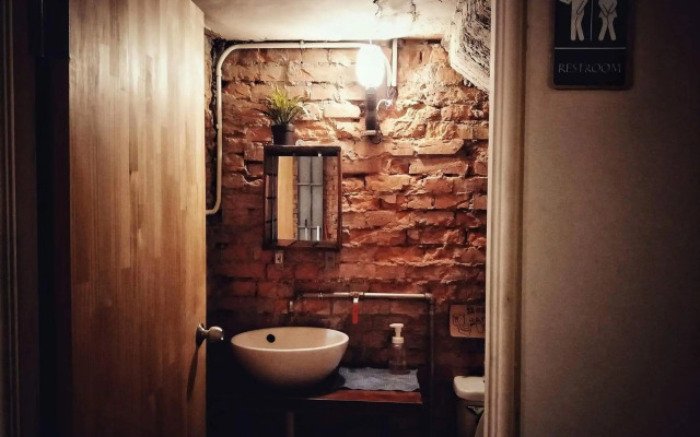 Lane62 Hostel