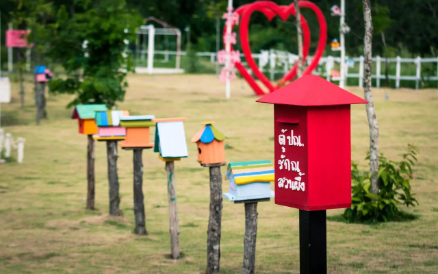 Rak Na Suan Pueng Resort