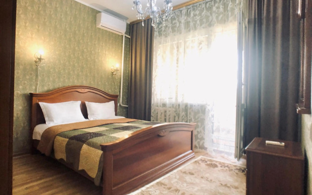 Cozy apartment with Mountain view