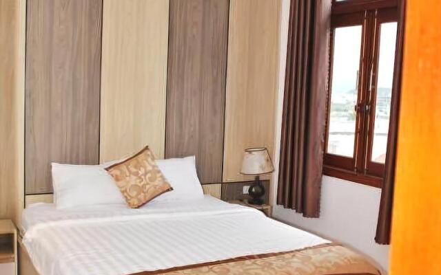 Phi Long Hotel