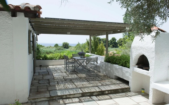 Skiathos Holidays Three-bedroom Villa