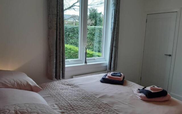 Self contained apartment with amazing views