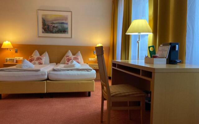 Motel55 - nettes Hotel mit Self Check-In in Villach, Warmbad