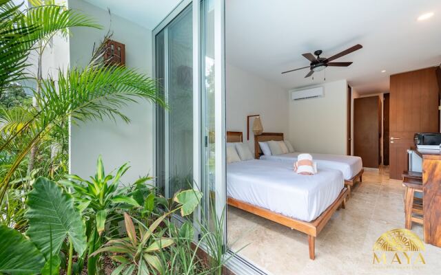 NHOA 107C Lux 1BR Condo Pool access in Aldea Zama