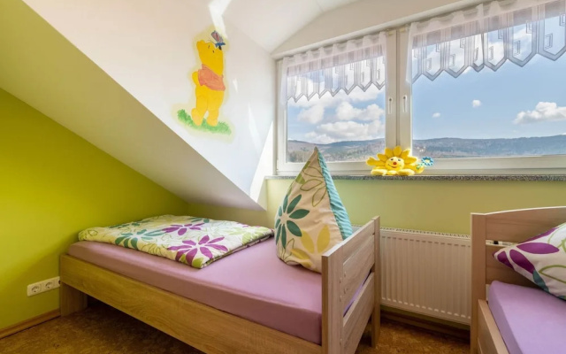 Apartment in Gleissenberg With Garden & BBQ