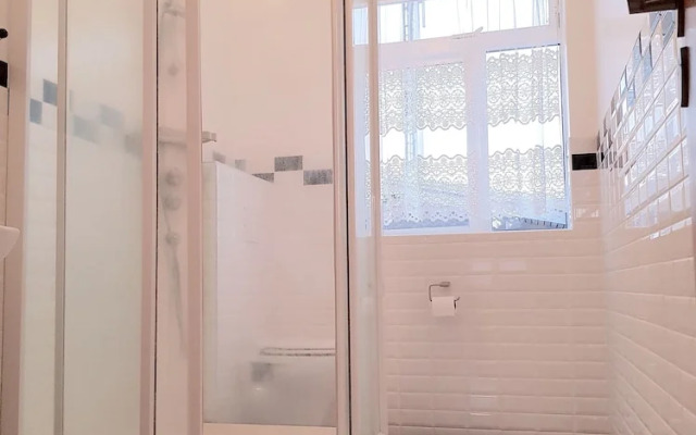 Klara Guesthouse