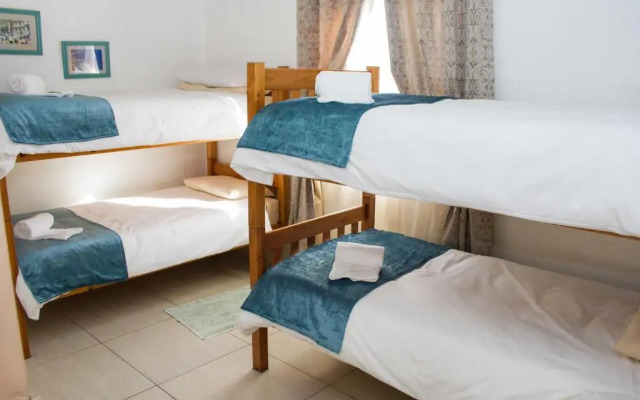 De Helling Self Catering