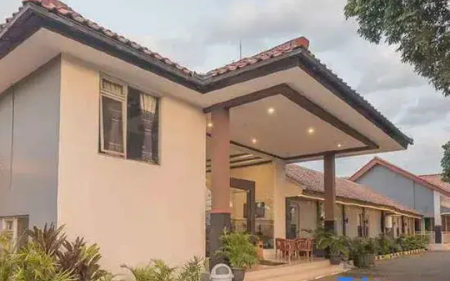 Hotel Pondok Dewi