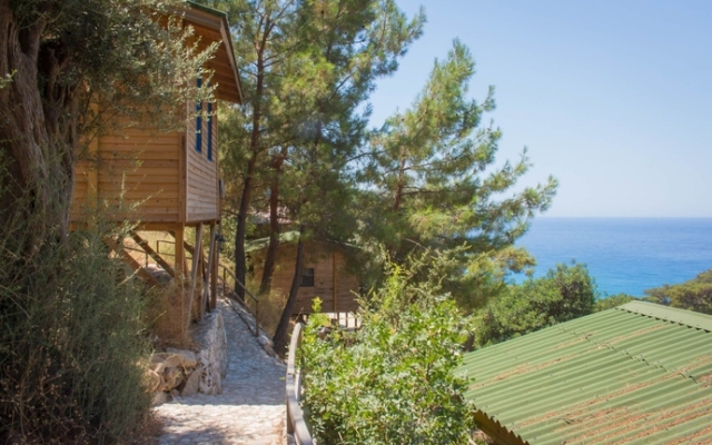 Helios Gunes Camping