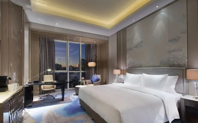 Pullman Yantai Center