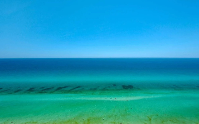 Emerald Beach 1627