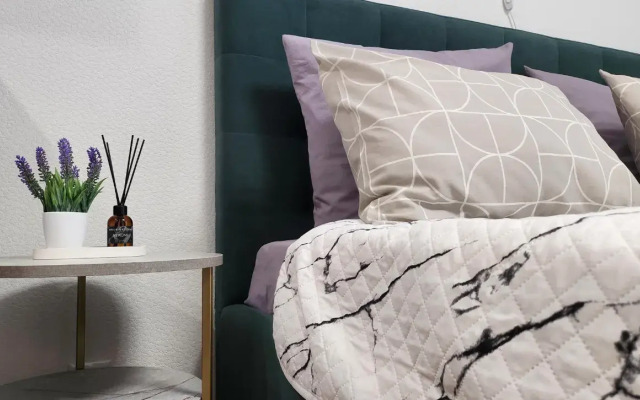 Апартаменты на улице Михайлова 30А корпус 2 (1)