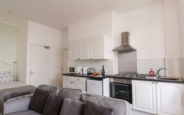 4 Beach View @ Beaconsfield House