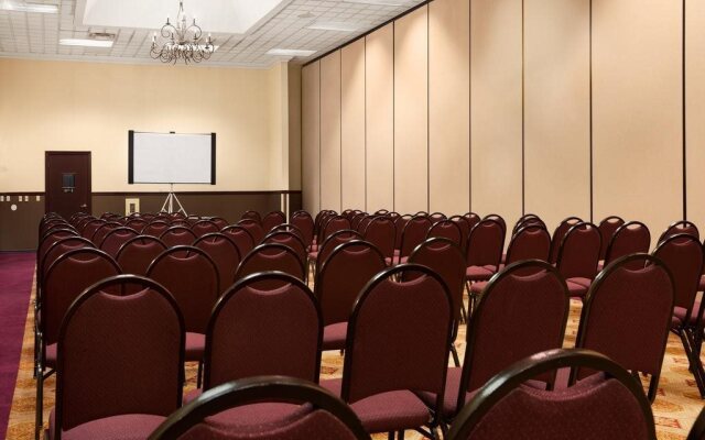 Inn at Rio Rancho & Conference Center