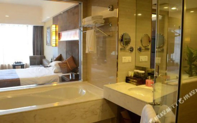 Plum Garden International Hotel