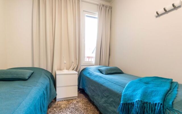 Skivillas 61 ukkohalla (b8)