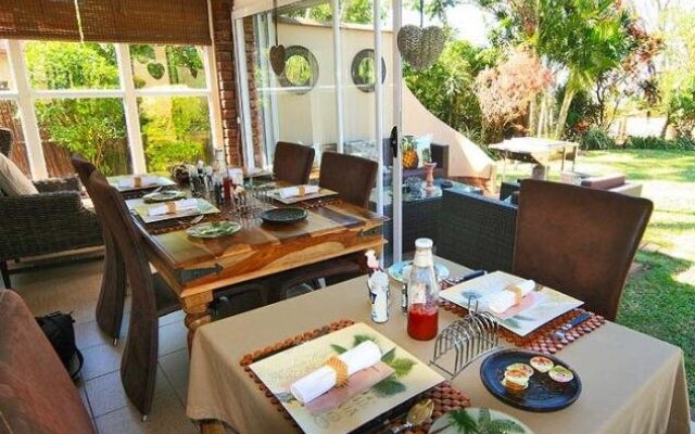 La Loggia On Broadwood