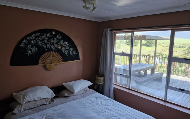 Ibis Place Guest House