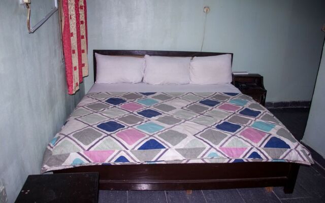 Peace Hotel Annex