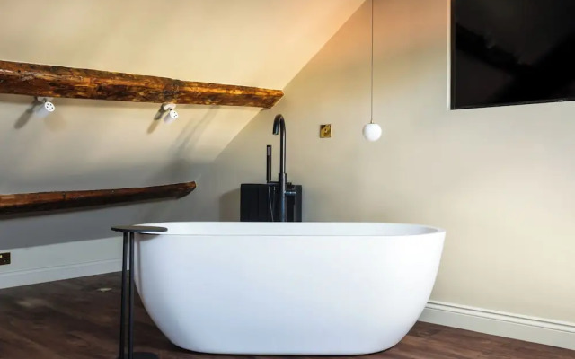 Domain Boutique Rooms