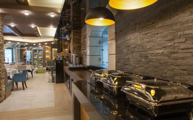 SG Amira Boutique Hotel