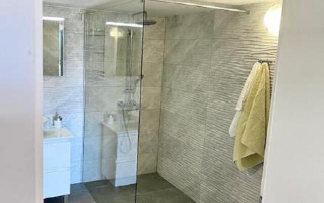 Holiday Home ZLATNI RAT (3543)