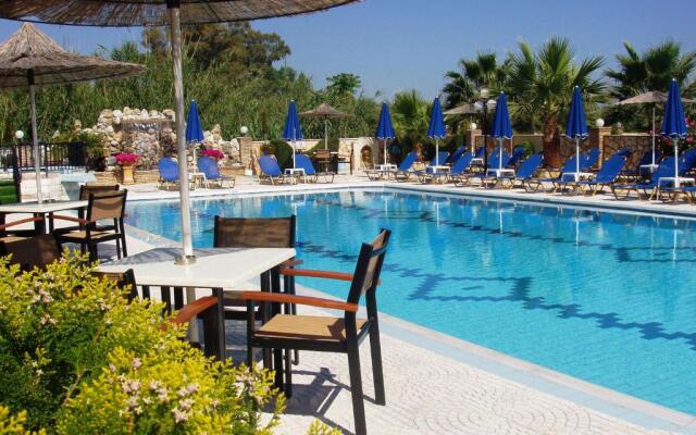 Paradise Apartments & Suites