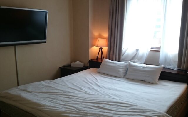 Hotel Ceeds - Adults Only