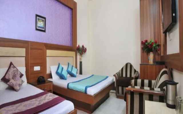 Hotel Star Paradise