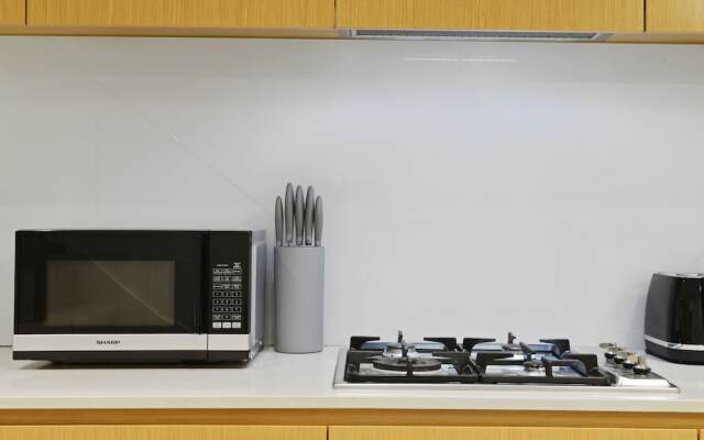 HomeHotel-Luxurious next to Shopping